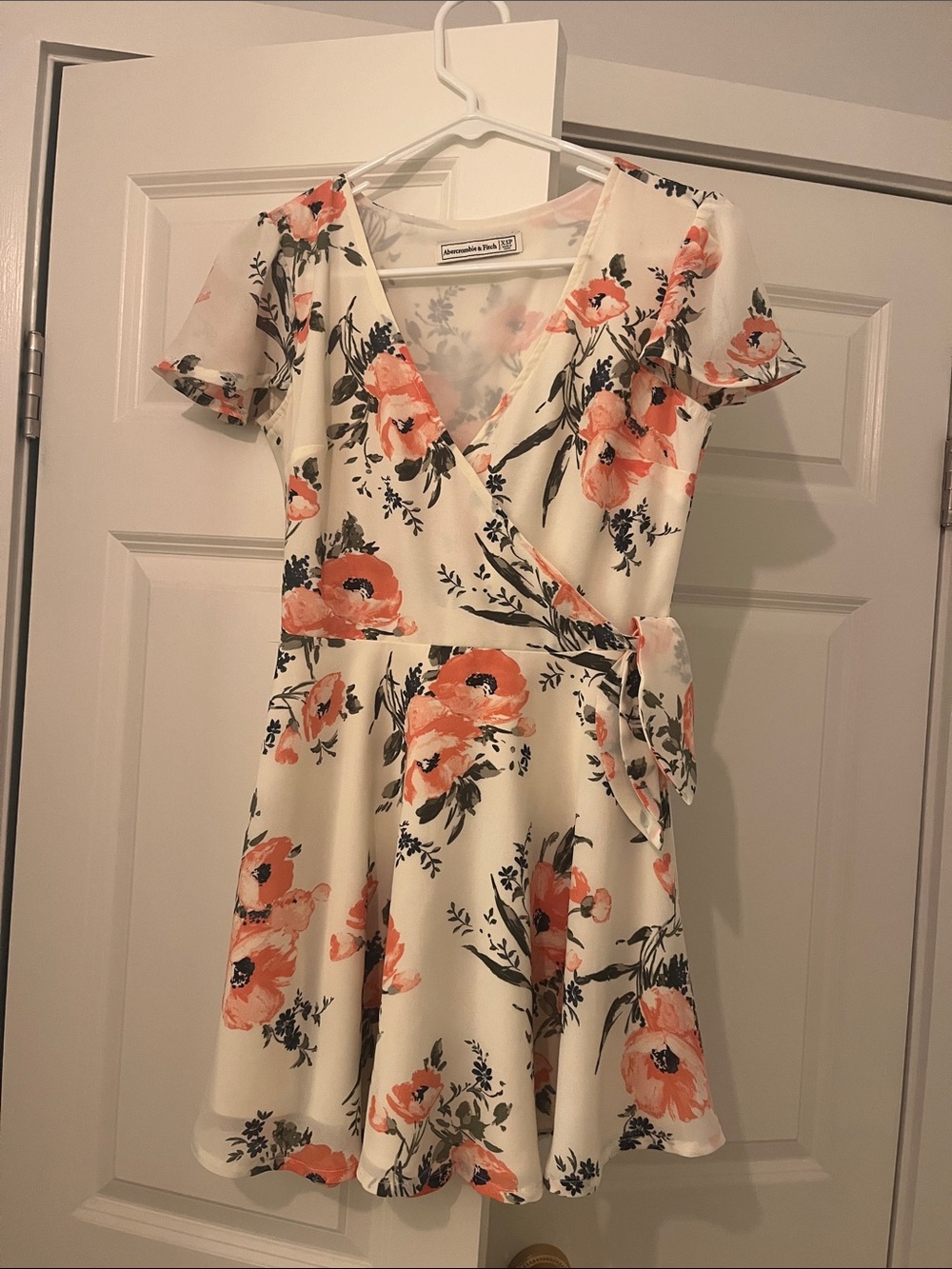 Abercrombie faux wrap XS petite Dress
